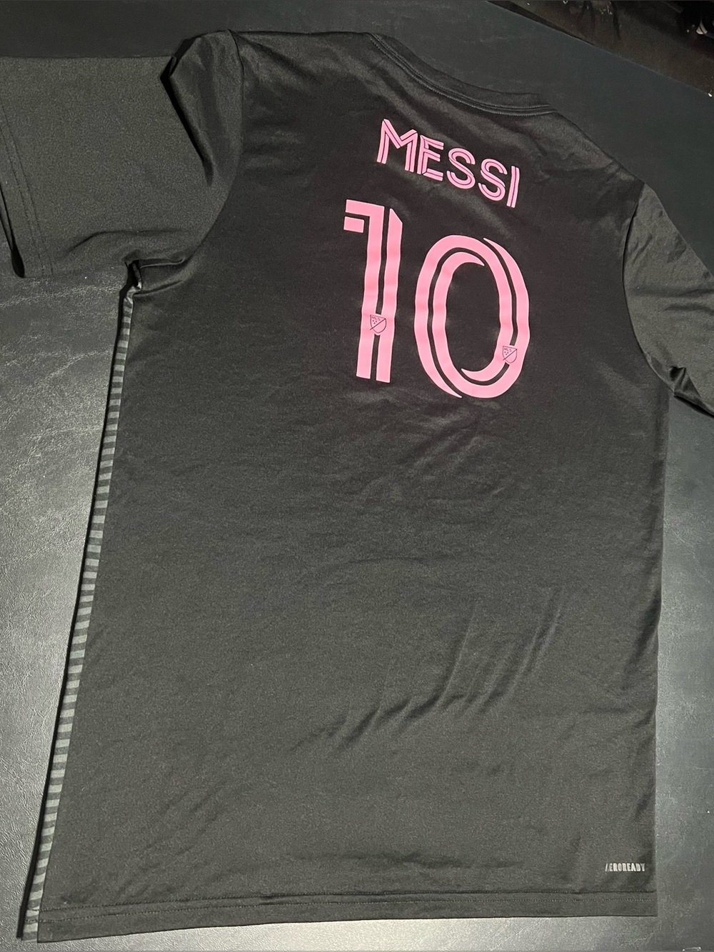 Adidas Youth Lionel Messi Inter Miami CF Fan Jersey Black and Pink Performance T - Picture 6 of 10